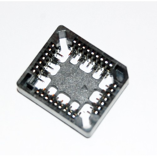 ZOCCOLO PLCC 32PIN SMD